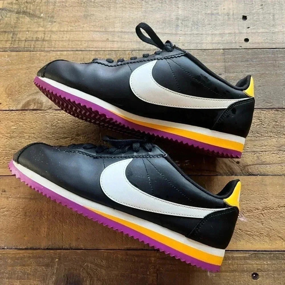 Hard to Find Nike Multi-Color Cortez - Picture 4 of 8
